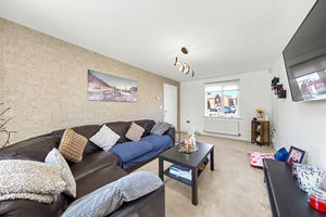 Masefield Avenue Holmewood